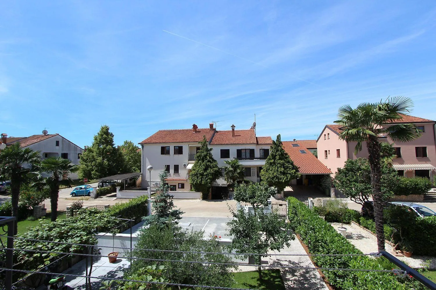 Charmantes Apartment Nur 10 Gehminuten Zum Strand Mit Privater Terrasse, Klima, Wifi Rovinj